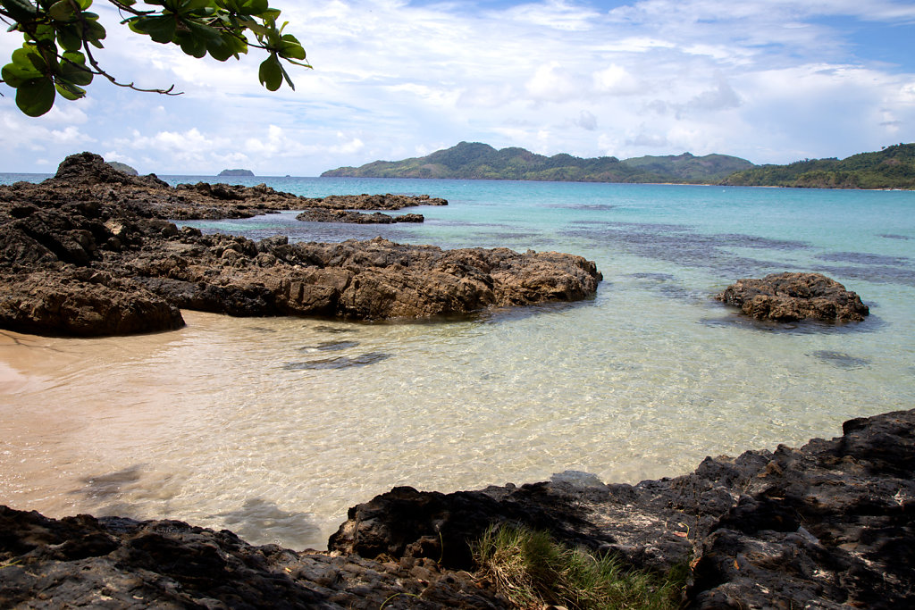 Duli-Beach-el-nido-palawan.jpg